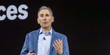 Amazon boekt eerste kwartaal boven 200 miljard dollar omzet