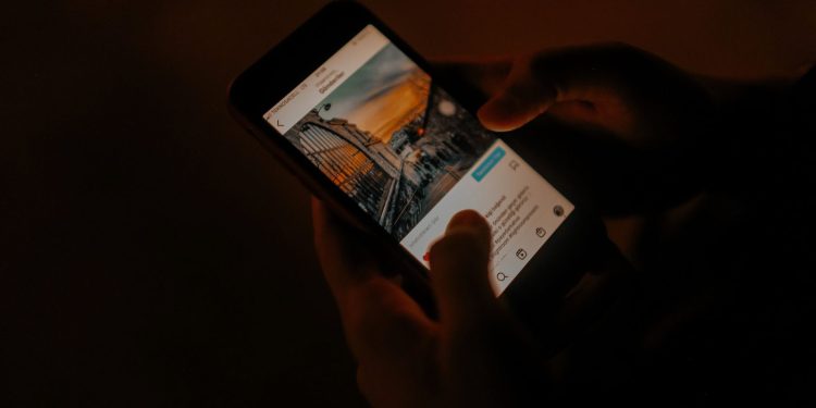 Studie linkt problematisch socialmediagebruik aan meer ADHD-symptomen
