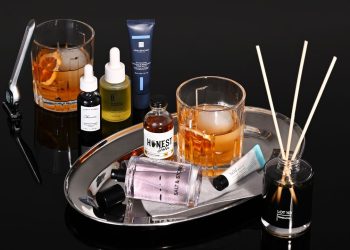 GQ onthult Fall 2026 Box vol grooming en cocktailritueel