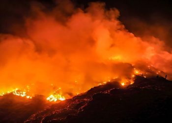 Indonesië bestookt wolken tegen bosbranden op Borneo
