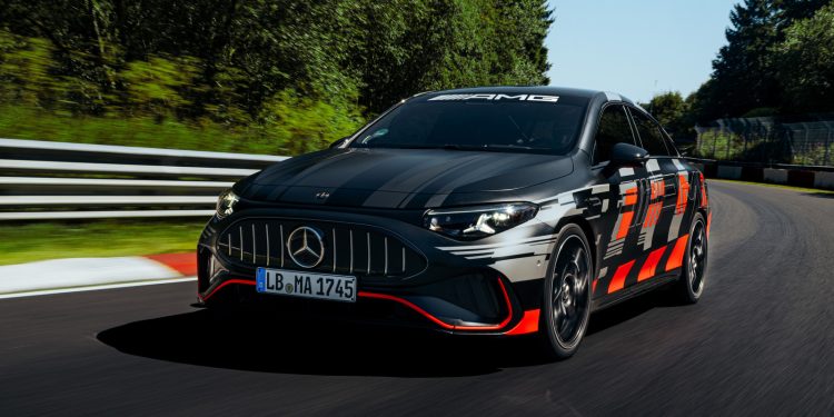 Elektrische Mercedes-AMG CLA45 zet klasserecord op Nürburgring